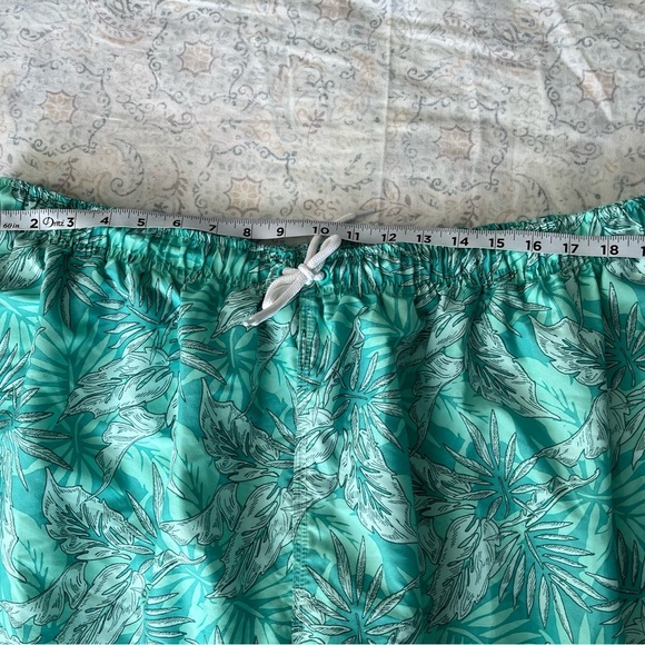 Saddlebred Green Swim Trunks Quick-Drying Elastic Waist - Picture 3 of 9
